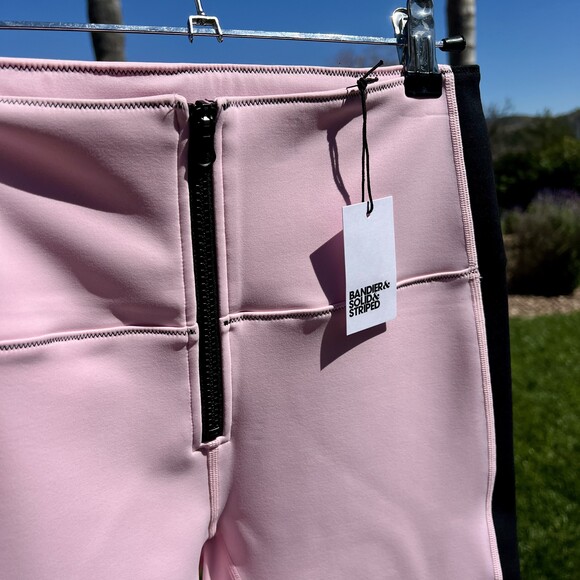 NWT Solid and Striped Sport Soleil Zip Front Leggings Pink Black Size Medium - Picture 6 of 9